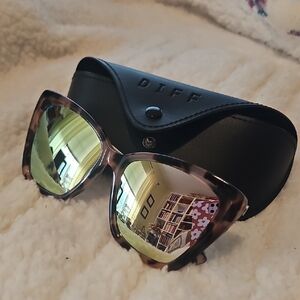Becky II Diff Eyewear Sunglasses